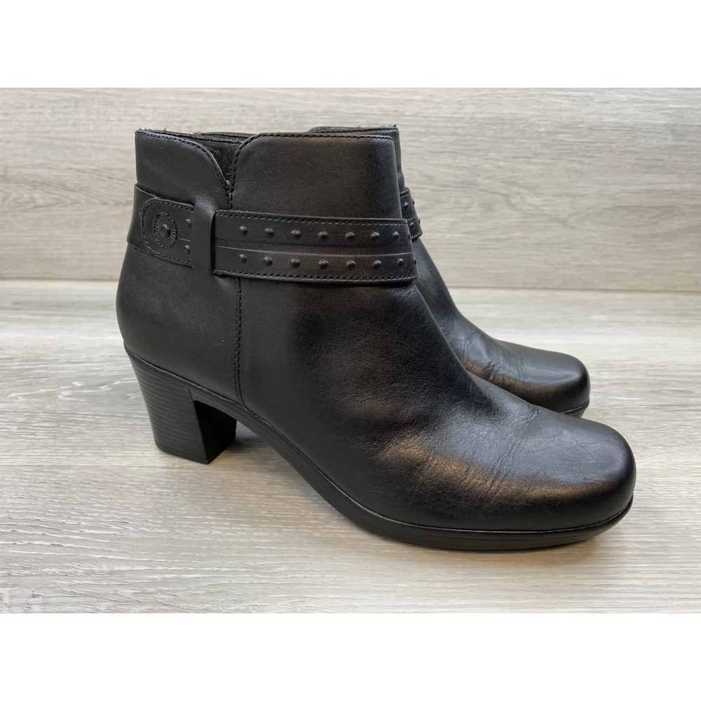 Clarks Bendables Women's Black Leather Studded Ankle Boots 9 W Comfort Shoes